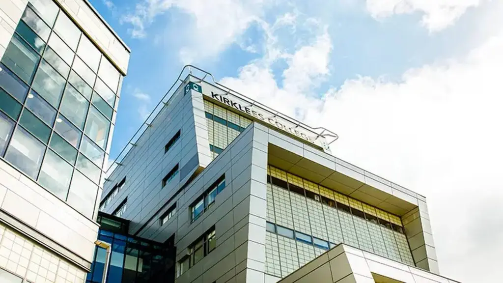 huddersfield centre exterior